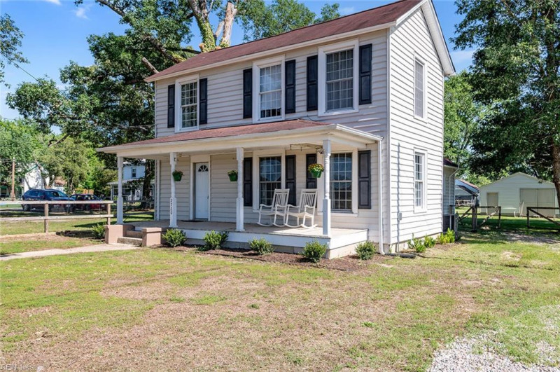Photo 4 of 38 residential for sale in Surry County virginia