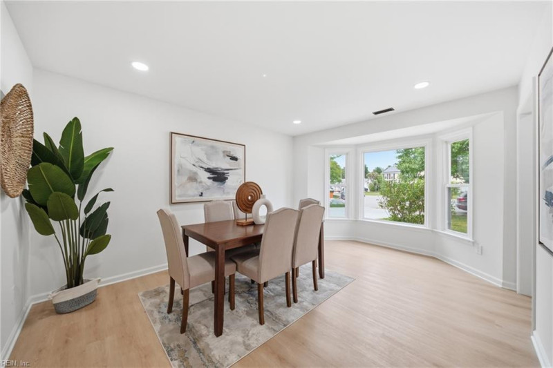 Photo 11 of 50 residential for sale in Virginia Beach virginia