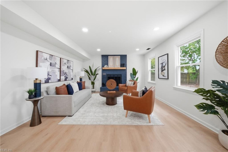 Photo 17 of 50 residential for sale in Virginia Beach virginia