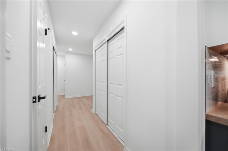 Photo 25 of 50 residential for sale in Virginia Beach virginia
