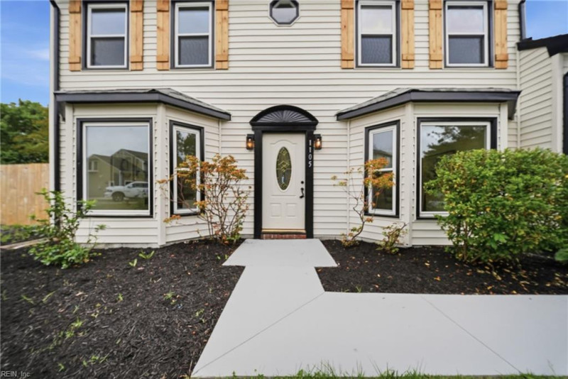 Photo 3 of 50 residential for sale in Virginia Beach virginia