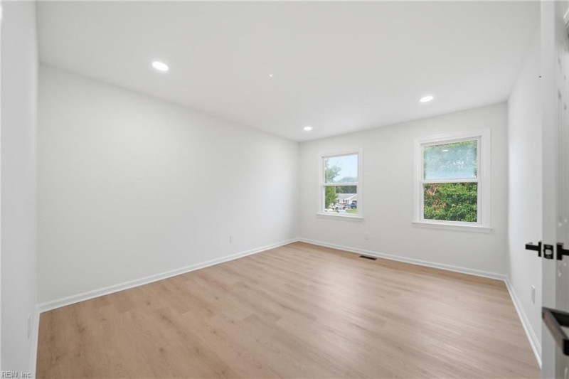 Photo 32 of 50 residential for sale in Virginia Beach virginia