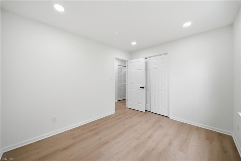 Photo 37 of 50 residential for sale in Virginia Beach virginia