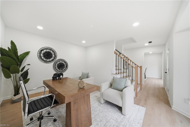 Photo 9 of 50 residential for sale in Virginia Beach virginia