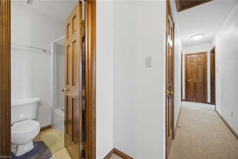 Photo 18 of 41 residential for sale in Virginia Beach virginia