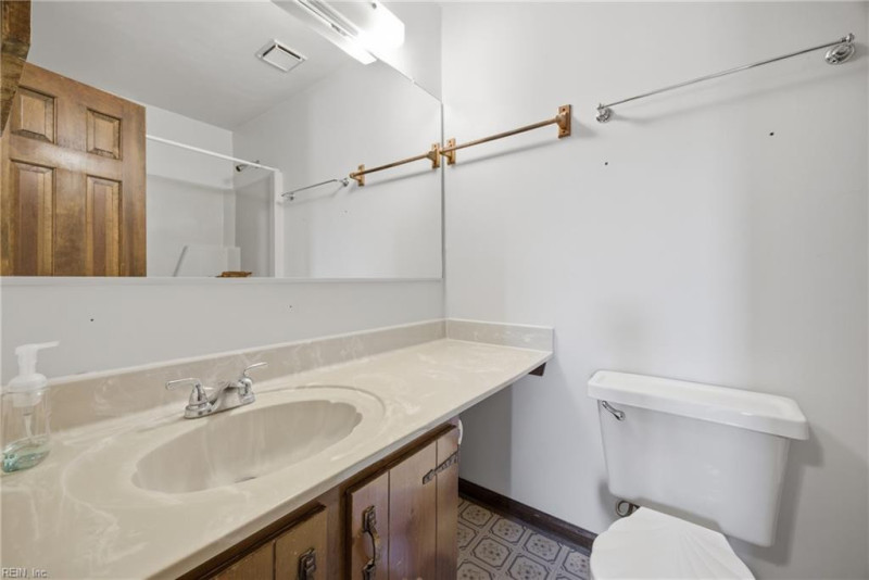 Photo 19 of 41 residential for sale in Virginia Beach virginia