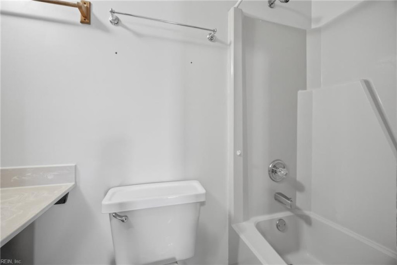 Photo 20 of 41 residential for sale in Virginia Beach virginia