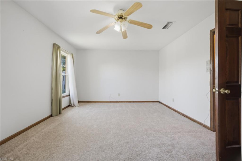 Photo 27 of 41 residential for sale in Virginia Beach virginia