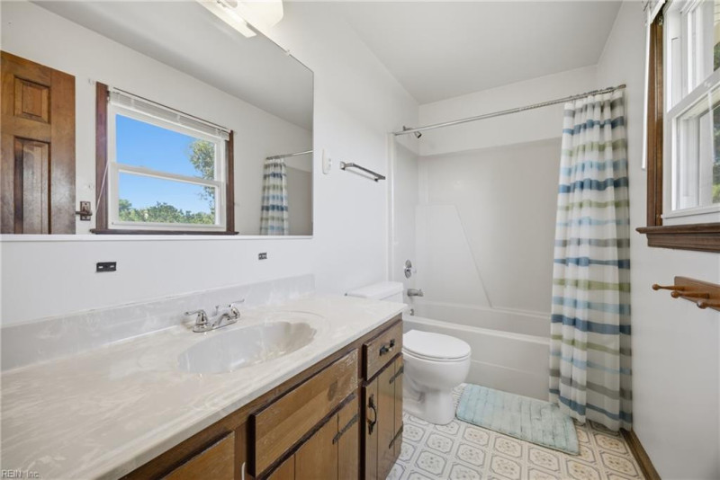 Photo 28 of 41 residential for sale in Virginia Beach virginia