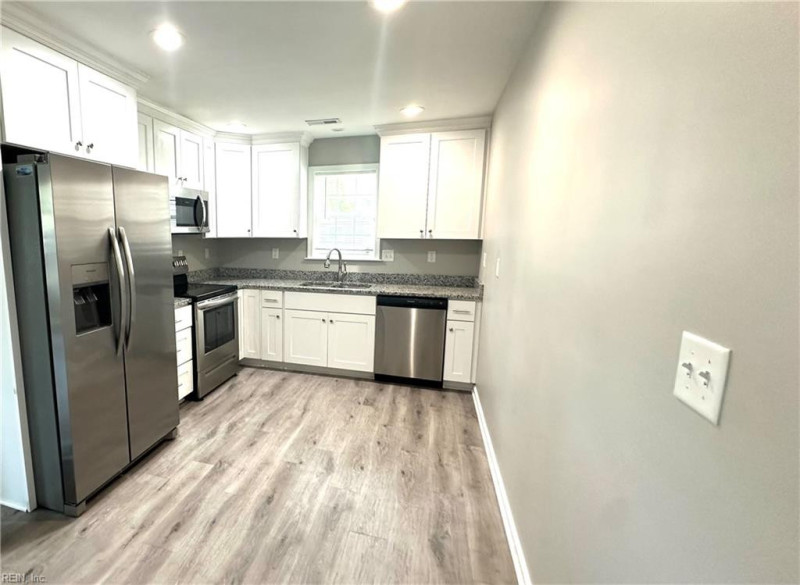 Photo 10 of 17 residential for sale in Norfolk virginia Photo 10 of 17 residential for sale in Norfolk virginia