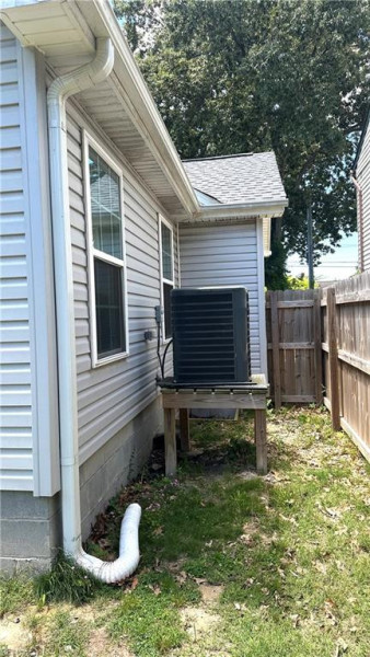 Photo 3 of 17 residential for sale in Norfolk virginia Photo 3 of 17 residential for sale in Norfolk virginia