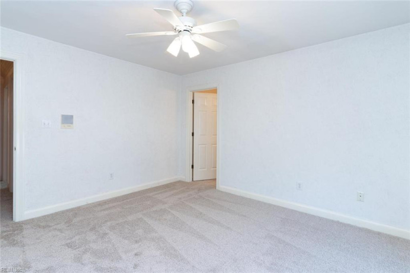 Photo 28 of 40 residential for sale in Virginia Beach virginia