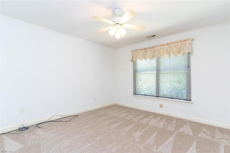 Photo 29 of 40 residential for sale in Virginia Beach virginia