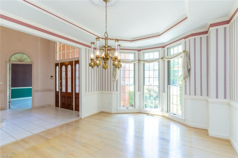 Photo 5 of 40 residential for sale in Virginia Beach virginia