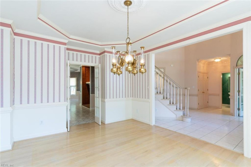 Photo 6 of 40 residential for sale in Virginia Beach virginia