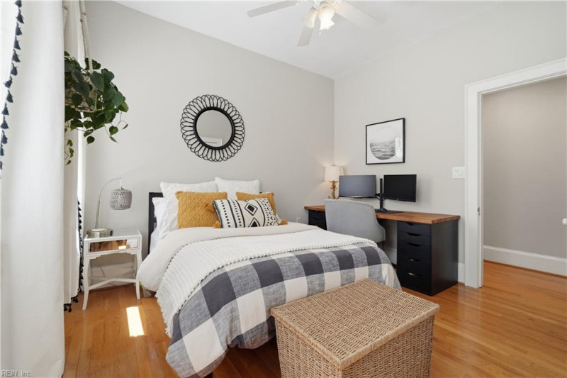 Photo 31 of 49 residential for sale in Norfolk virginia