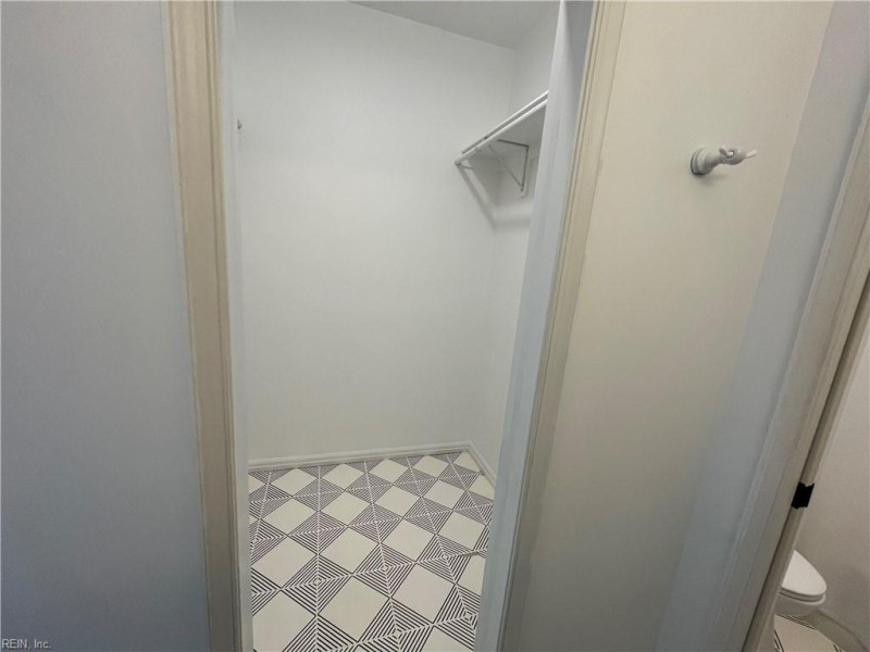 Photo 9 of 18 residential for sale in Chesapeake virginia Photo 9 of 18 residential for sale in Chesapeake virginia