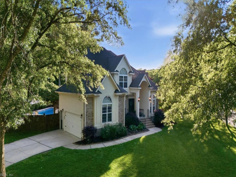 Photo 2 of 44 residential for sale in Virginia Beach virginia
