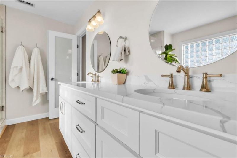 Photo 22 of 44 residential for sale in Virginia Beach virginia