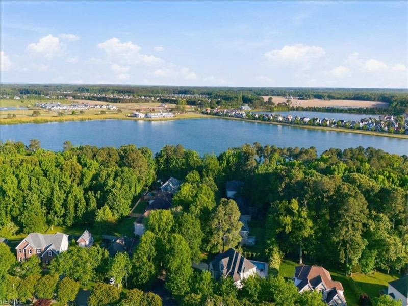 Photo 43 of 44 residential for sale in Virginia Beach virginia