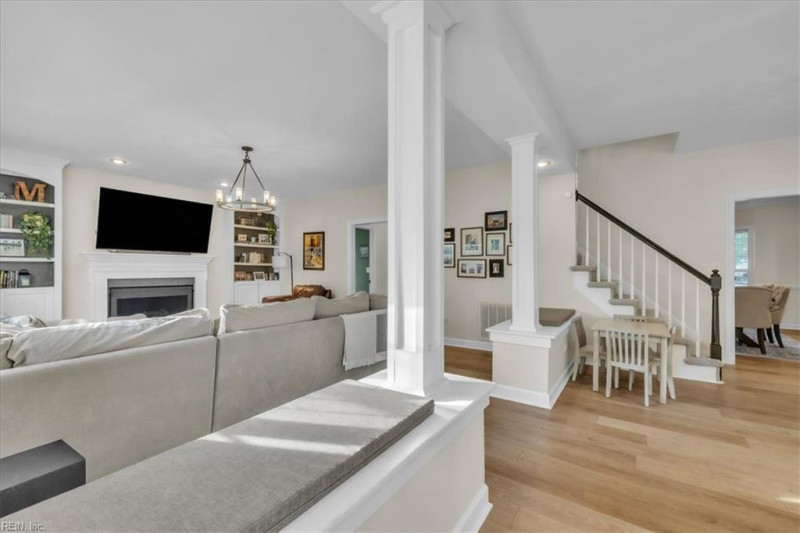 Photo 8 of 44 residential for sale in Virginia Beach virginia