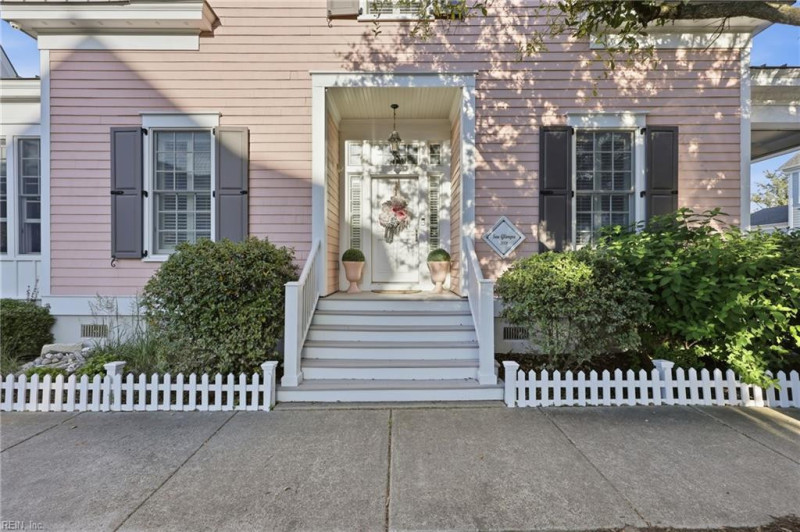 Photo 4 of 44 residential for sale in Norfolk virginia Photo 4 of 44 residential for sale in Norfolk virginia