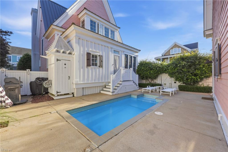 Photo 43 of 44 residential for sale in Norfolk virginia Photo 43 of 44 residential for sale in Norfolk virginia