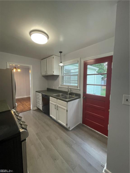 Photo 19 of 33 residential for sale in Norfolk virginia Photo 19 of 33 residential for sale in Norfolk virginia