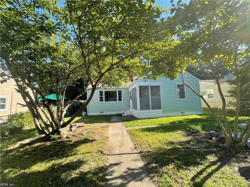 Photo 2 of 33 residential for sale in Norfolk virginia Photo 2 of 33 residential for sale in Norfolk virginia