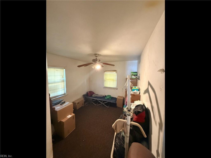 Photo 9 of 10 residential for sale in Portsmouth virginia