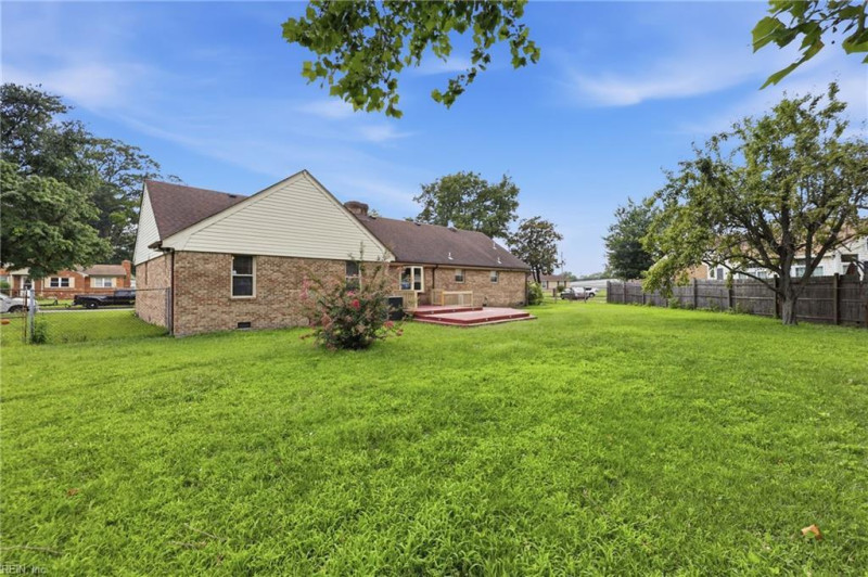 Photo 46 of 49 residential for sale in Chesapeake virginia Photo 46 of 49 residential for sale in Chesapeake virginia