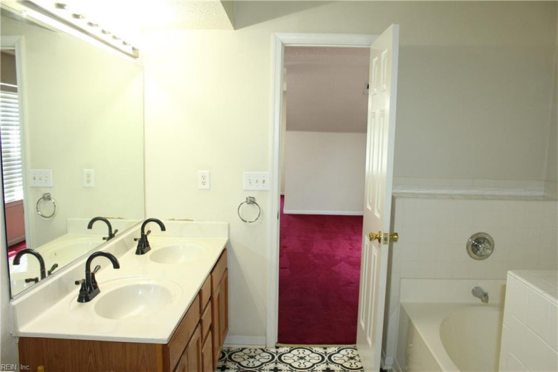 Photo 26 of 46 residential for sale in Hampton virginia Photo 26 of 46 residential for sale in Hampton virginia