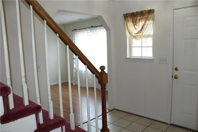 Photo 4 of 46 residential for sale in Hampton virginia Photo 4 of 46 residential for sale in Hampton virginia