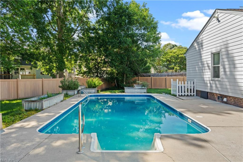 Photo 42 of 50 residential for sale in Virginia Beach virginia Photo 42 of 50 residential for sale in Virginia Beach virginia