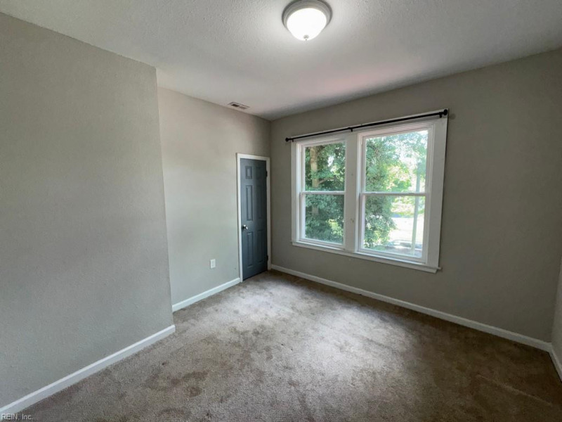 Photo 18 of 34 residential for sale in Norfolk virginia Photo 18 of 34 residential for sale in Norfolk virginia