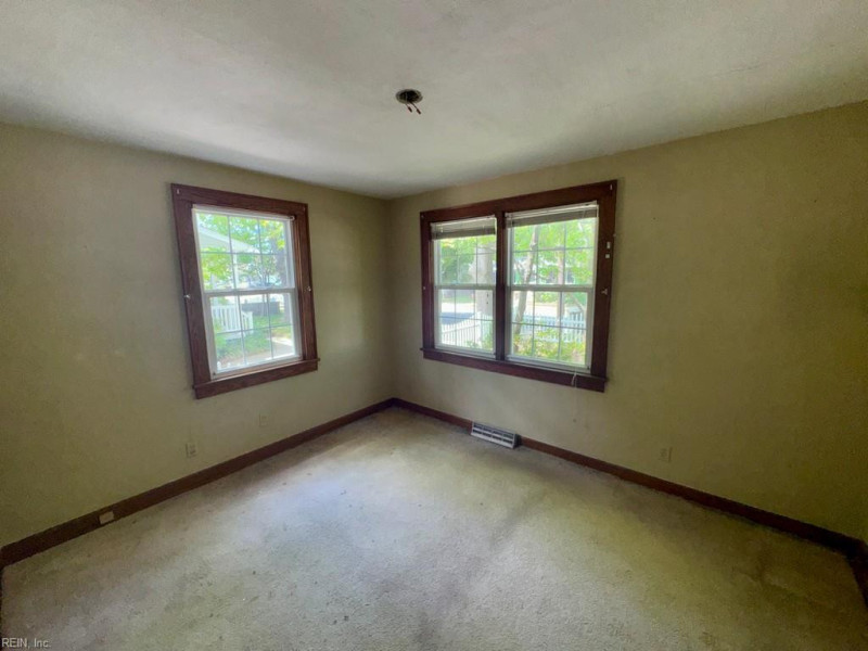 Photo 12 of 20 residential for sale in Norfolk virginia