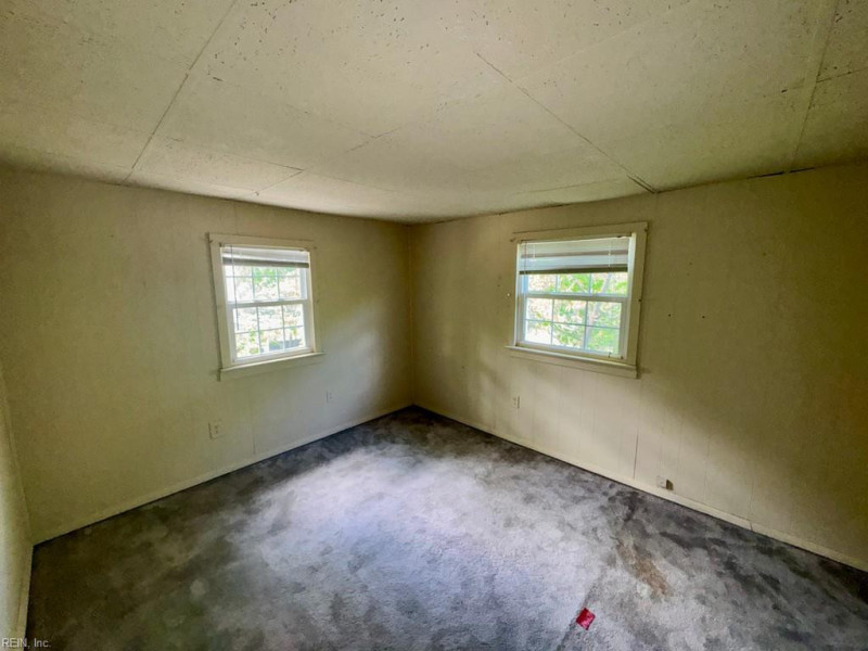 Photo 18 of 20 residential for sale in Norfolk virginia