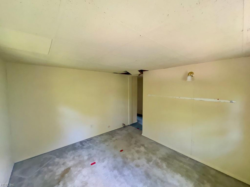 Photo 19 of 20 residential for sale in Norfolk virginia