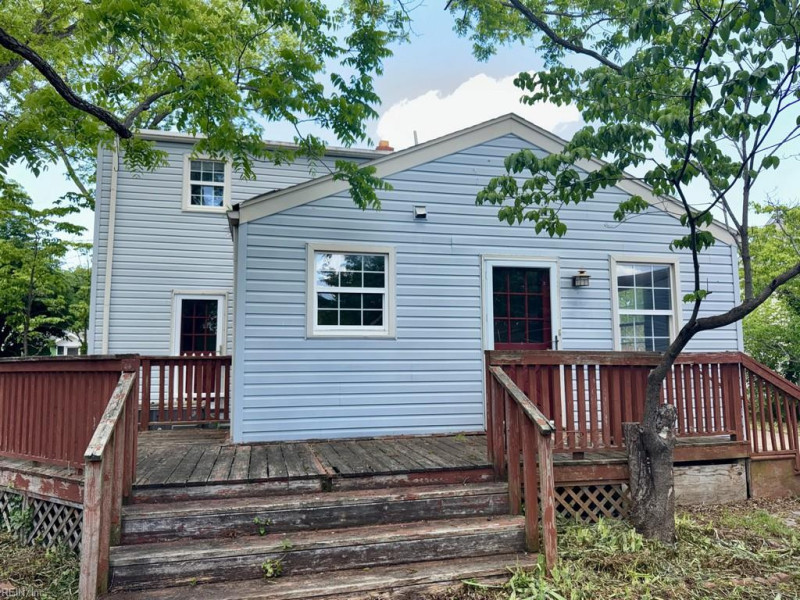 Photo 2 of 20 residential for sale in Norfolk virginia