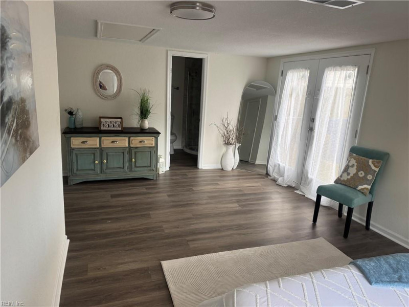 Photo 14 of 29 residential for sale in Virginia Beach virginia