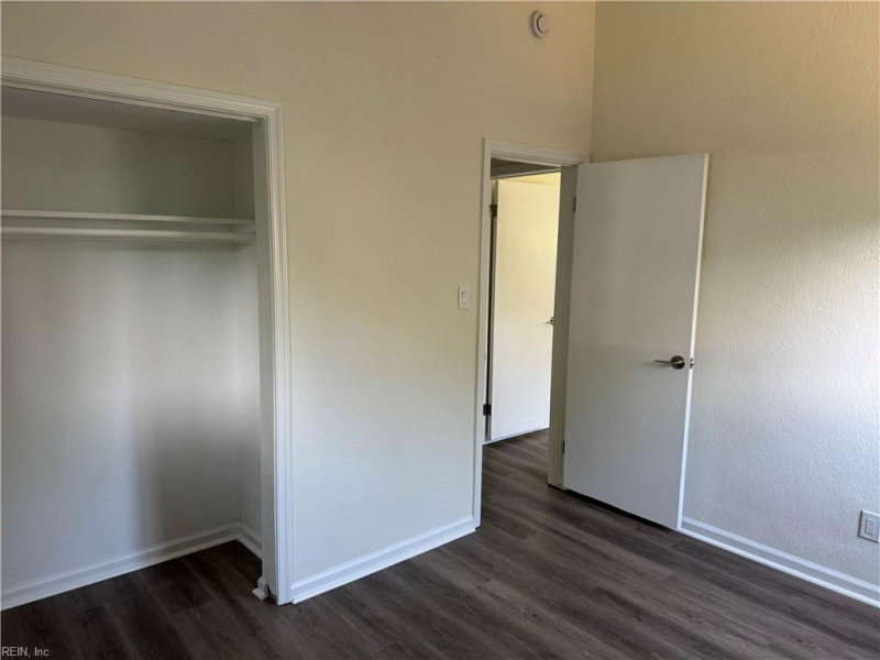 Photo 19 of 29 residential for sale in Virginia Beach virginia