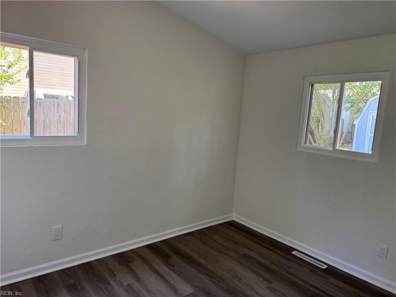 Photo 20 of 29 residential for sale in Virginia Beach virginia