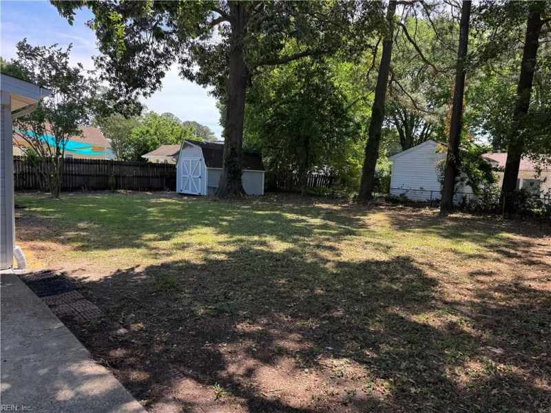 Photo 25 of 29 residential for sale in Virginia Beach virginia