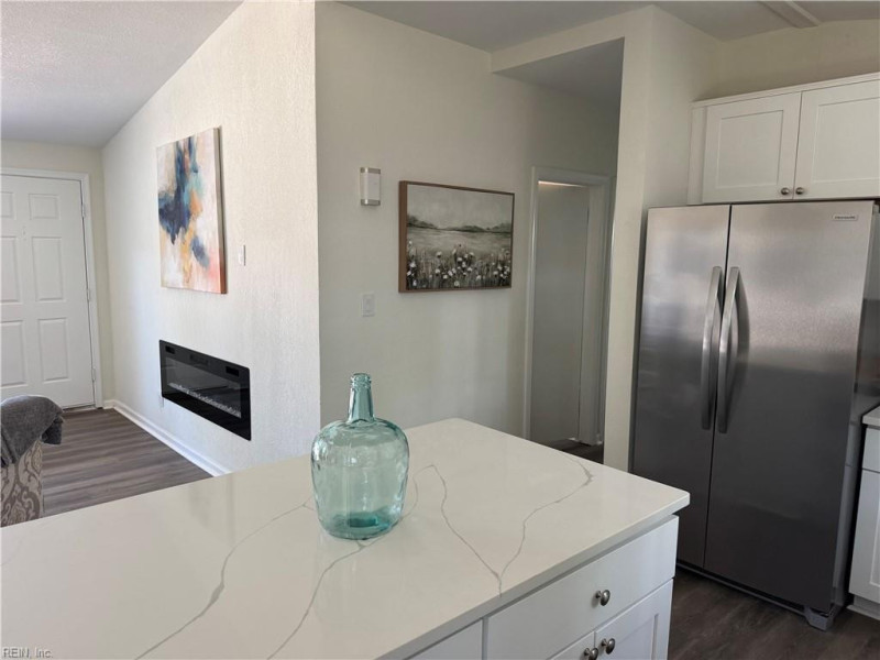 Photo 5 of 29 residential for sale in Virginia Beach virginia