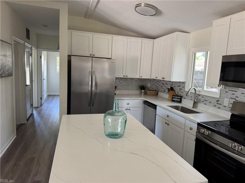 Photo 6 of 29 residential for sale in Virginia Beach virginia
