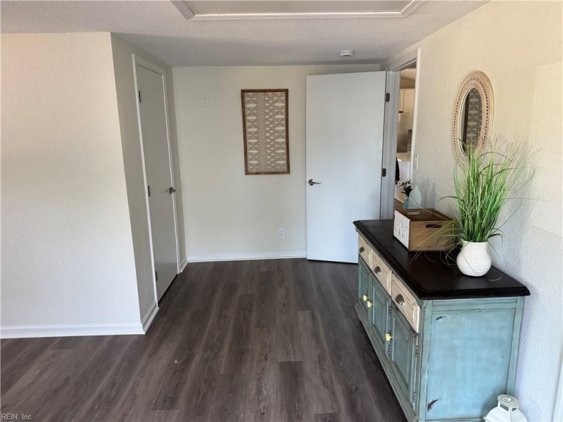 Photo 8 of 29 residential for sale in Virginia Beach virginia