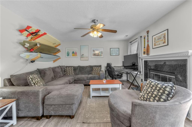 Photo 19 of 39 residential for sale in Virginia Beach virginia