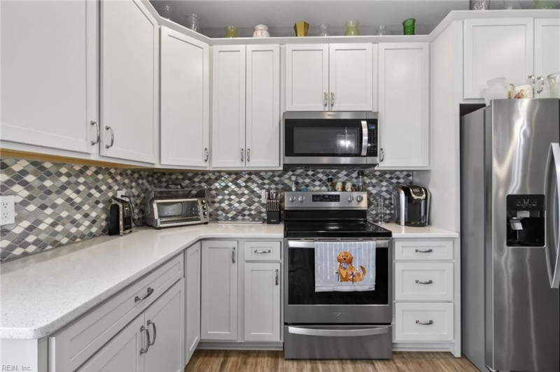 Photo 14 of 43 residential for sale in Suffolk virginia