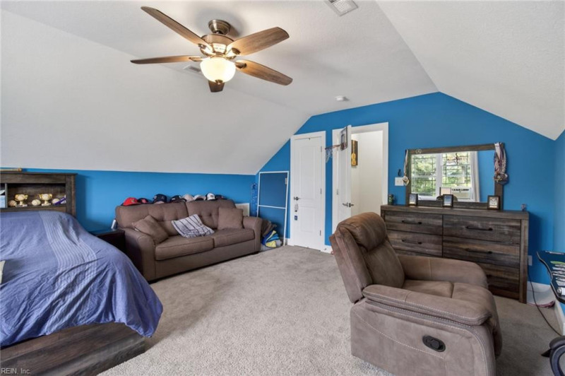 Photo 36 of 43 residential for sale in Suffolk virginia