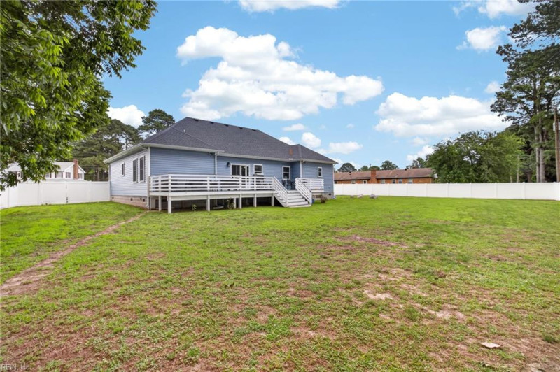 Photo 40 of 43 residential for sale in Suffolk virginia